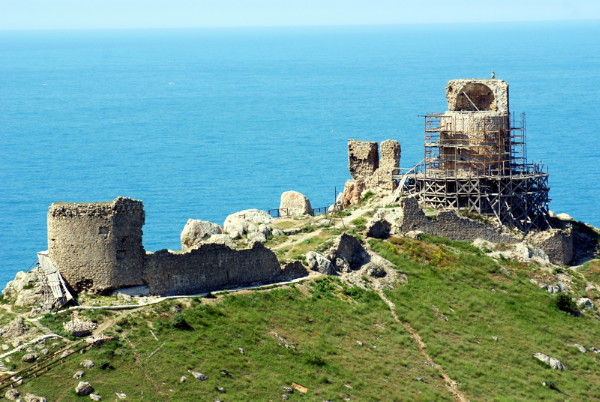 Image -- Balaklava: ruins of the Geonese fortress.