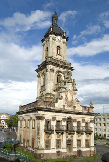 Image -- Buchach town hall (1751) built by the architect Bernard Meretyn and decorated by the sculptor Johann Pinzel.