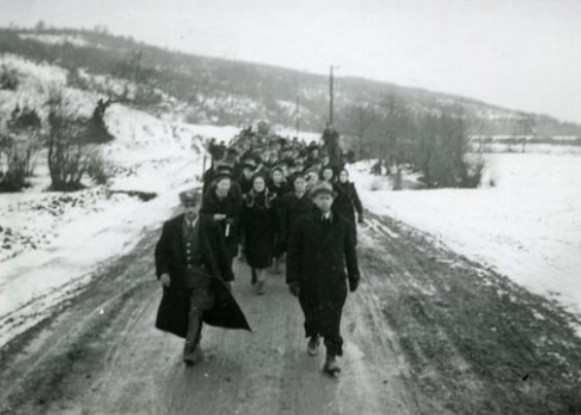 Image -- The evacuation of the government of Carpatho-Ukraine following the Hungarian occupation in 1939.