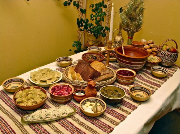 Image -- Christmas Eve Ukrainian traditional foods.