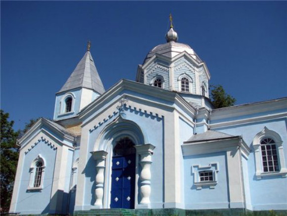 Image -- Chudniv, Zhytomyr oblast: Church of the Nativity of the Mother of God (1772).