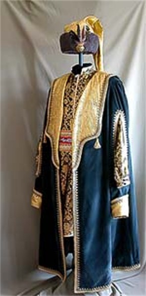Image -- An attire of a Cossack starshyna officer.
