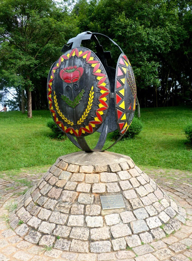 Image -- Curitiba, Brazil: Tingui Park Ukrainian memorial.
