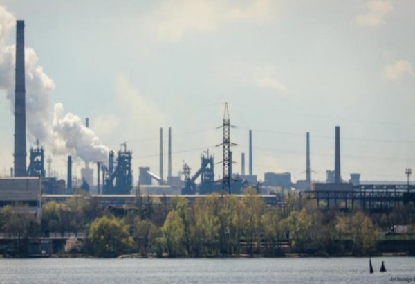 Image -- The Dnipro Metallurgical Plant.