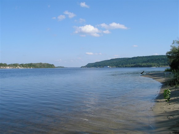 Image -- The Dnipro River in the vicinity of Kaniv.