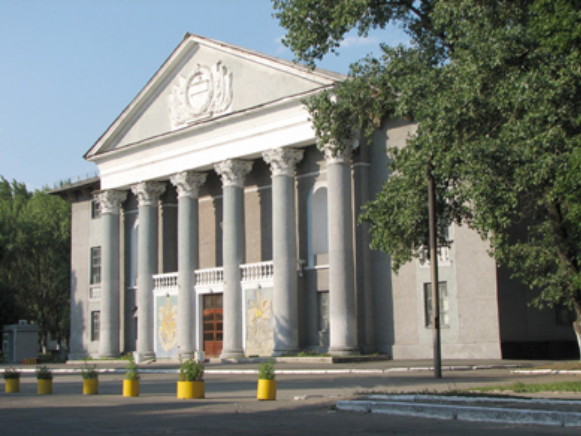 Image -- The Donbas National Academy of Civil Engineering and Architecture (main building) in Makiivka, Donetsk oblast.