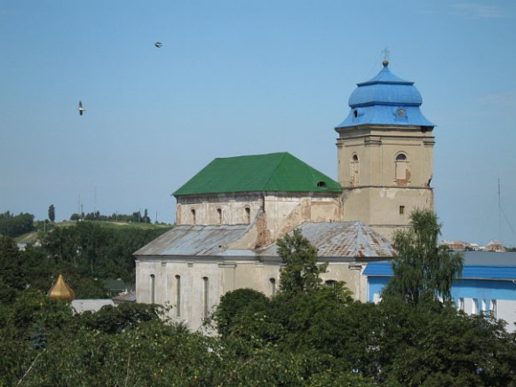 Image -- Dubno: Saint Nicholas's Church (1629).