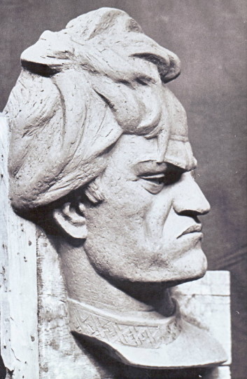 Image -- Yevhen Dzyndra: a sculpture of Hryhorii Tiuiunnyk.