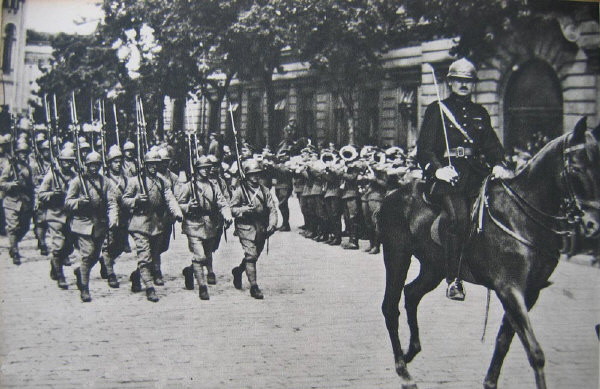 Image -- The Haller Army (1920) in Lviv.