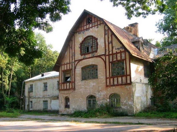Image -- Hoshcha: the Valevsky residence (18th century).