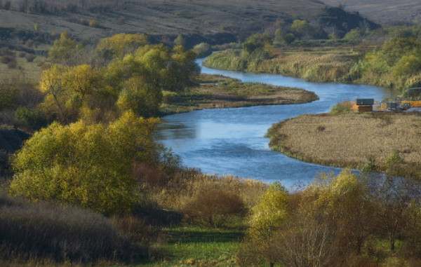 Image -- The Kalmiius River, Donetsk oblast.
