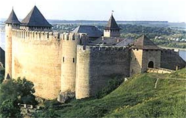 Image -- North tower of the Khotyn castle.