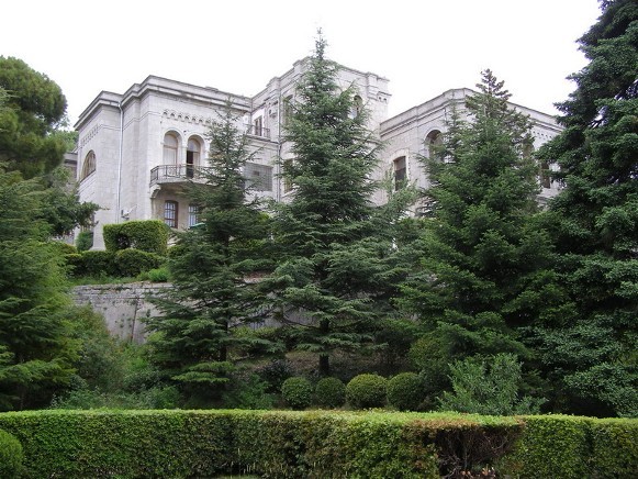 Image -- The Usupov's palace in Koreiz in the Crimea.