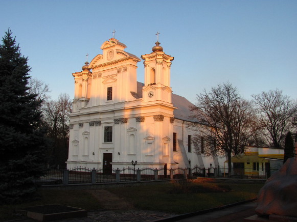 Image -- Korostyshiv: Roman Catholic Church (18th century).