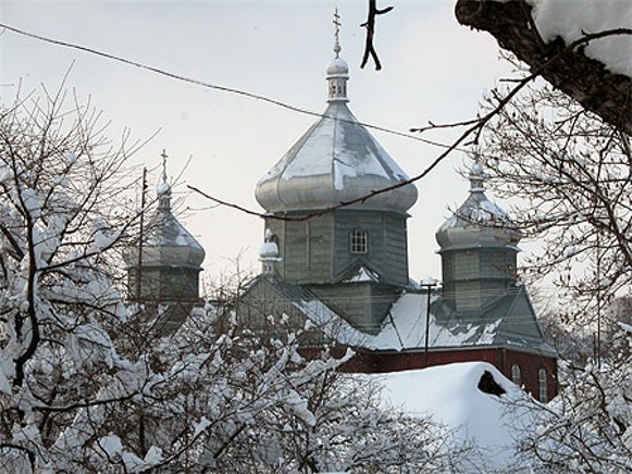 Image -- A church in Kosiv, Ivano-Frankivsk oblast.