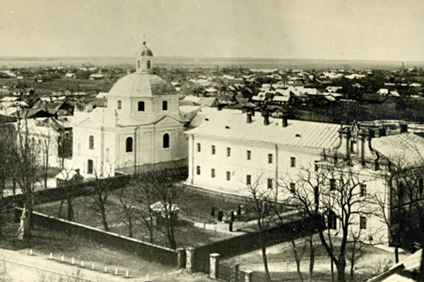 Image -- Krystynopil Monastery of Saint George (1920s photo).