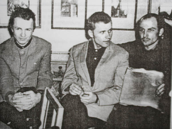 Image -- Poets of the Kyiv school: Vasyl Ruban, Viktor Kordun, and Mykola Vorobiov (1960s).