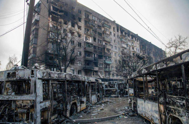 Image -- Mariupol (after Russian bombardments in March 2022).