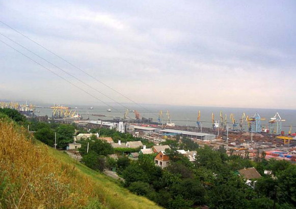 Image -- Mariupol: port.