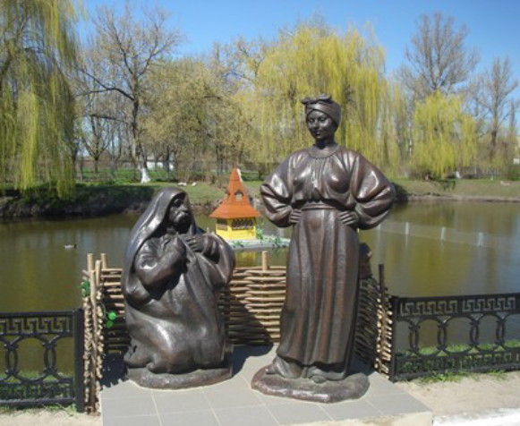 Image -- Myrhorod: statues based on Nikolai Gogol's stories.