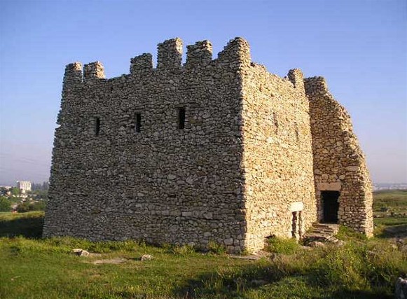 Image -- The mausoleum of the Scythian rulers of Neapolis (near Simferopol in the Crimea).