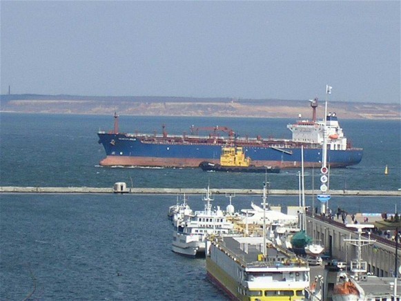 Image -- The port of Odesa.