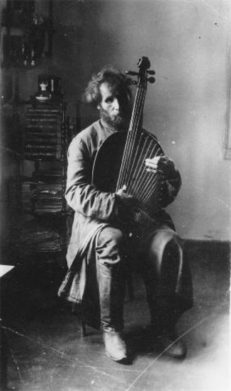 Image -- Kobzar Stepan Pasiuha (1910 photo).