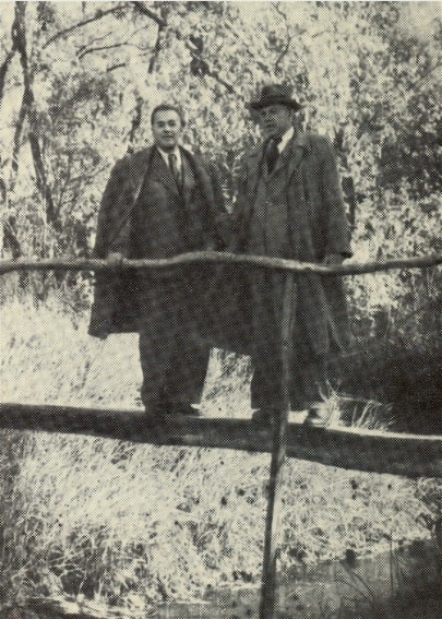 Image -- Pavlo Tychyna and Oleksii Shovkunenko (Koncha Zaspa, 1951).