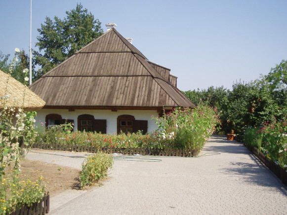 Image -- Poltava: Ivan Kotliarevsky House Memorial Museum.