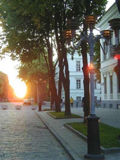 Image -- A street in Poltava.