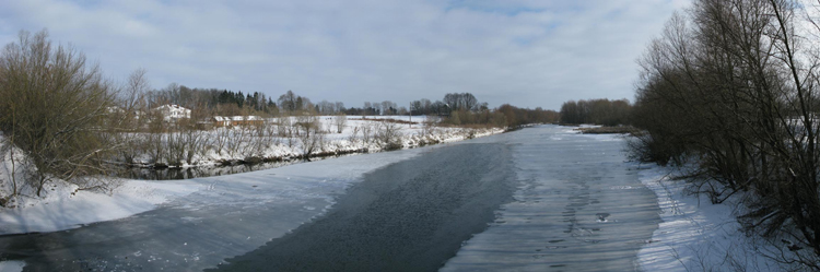 Image -- The Sluch River in winter (near Starokostiantyniv).