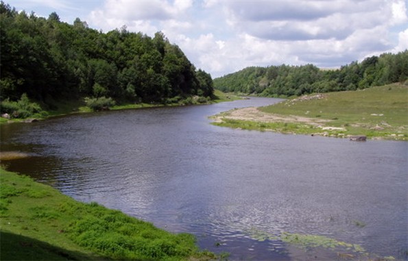 Image -- The Sluch River near Marynyne, Rivne oblast.