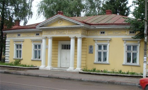 Image -- Sniatyn: the house of the writer Marko Cheremshyna.