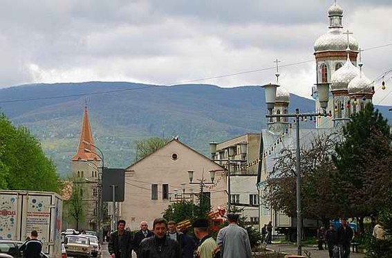 Image -- Svaliava: city center.