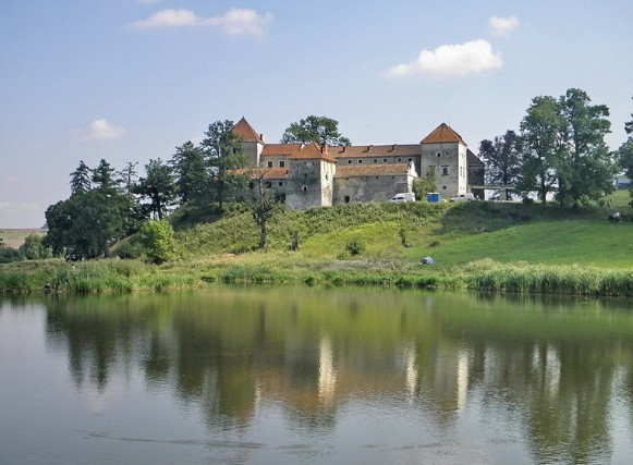 Image -- The Svirzh castle in the Opilia Upland.