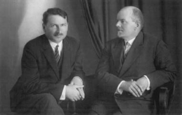 Image -- Symon and Oleksander Narizhny (Prague 1928).