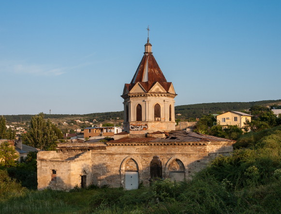 Image -- Teodosiia: Saint George Armenian Church.