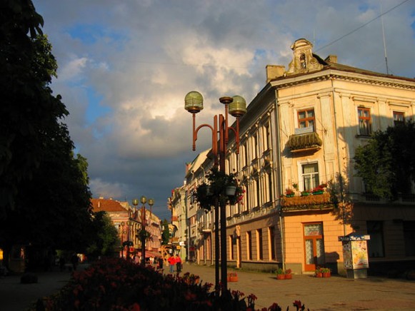 Image -- Ternopil (city center).