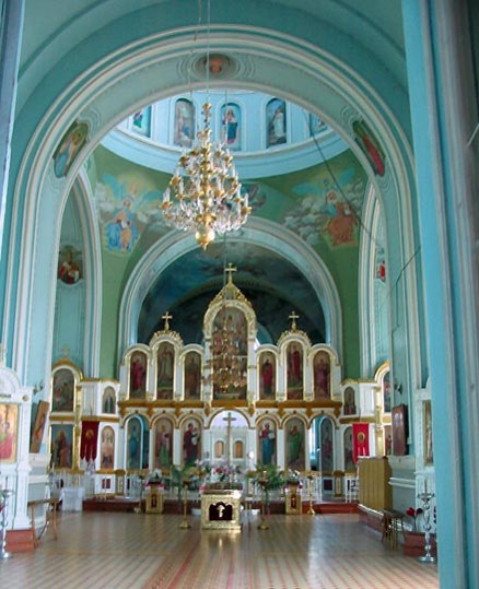 Image -- Trostianets (Sumy oblast): Church of the Assumption (interior).