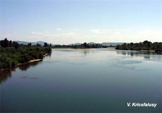 Image -- A panorama of the Tysa River.