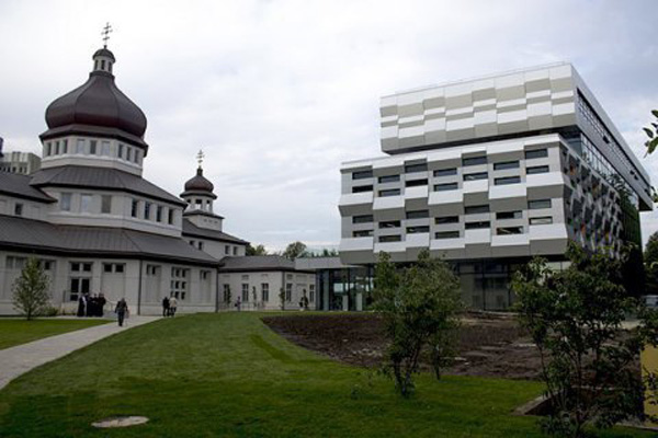 Image -- The Ukrainian Catholic University (church, Sheptytsky Center).