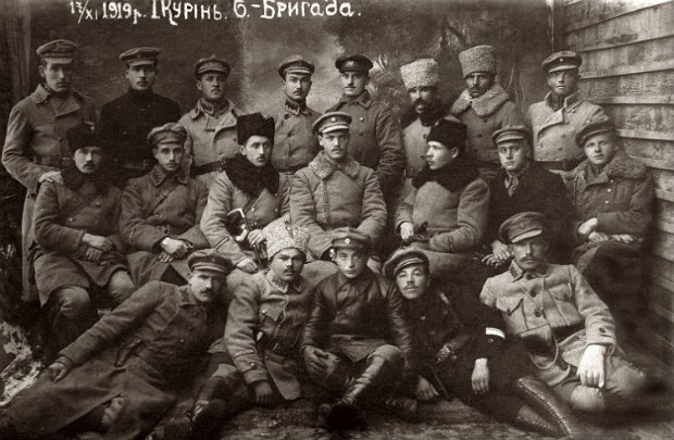 Image -- The Ukrainian Galician Army: sixth kurin (17 November 1919).