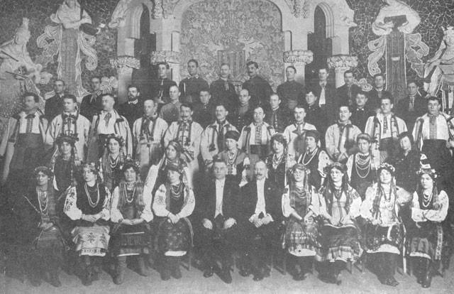 Image -- The Ukrainian National Choir (Spain January 1921).