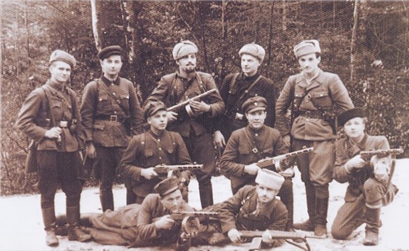 Image -- UPA insurgents from Staryi Sambir area, Lviv region (photo from Litopys Ukrains'koi Povstans'koi Armii).