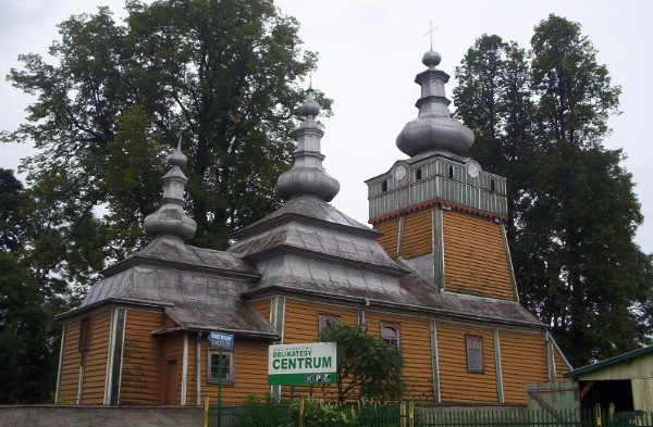 Image -- St Archangel Michaels Greek-Catholic (now Orthodox) Church in Vysova (Wysowa).