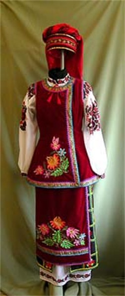 Image -- Women's folk dress from Kyiv region.
